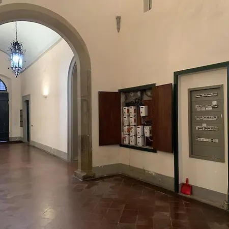 Ferienwohnung Loft Moderno Ubicato Nel Centro Storico Di Lucca Exterior foto