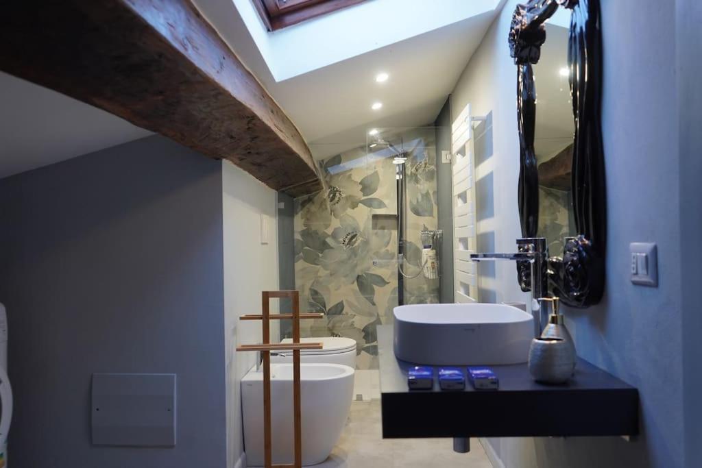 Loft Moderno Ubicato Nel Centro Storico Di Apartment *