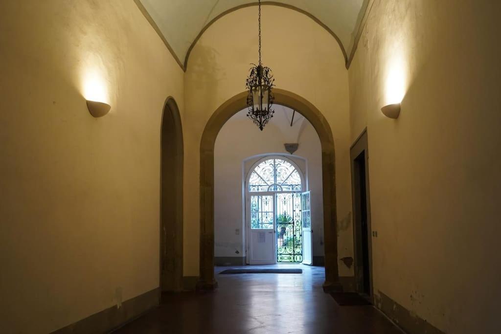 Loft Moderno Ubicato Nel Centro Storico Di Apartment Lucca